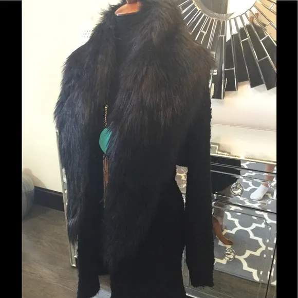 Faux Fur Collar Knit Jacket