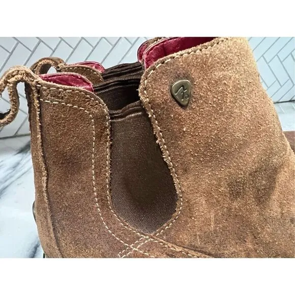 Fender branded Chelsea suede boots Men SZ 8