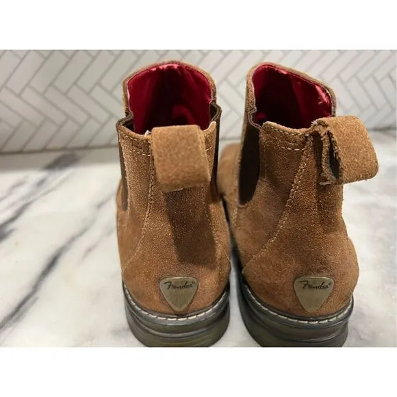 Fender branded Chelsea suede boots Men SZ 8