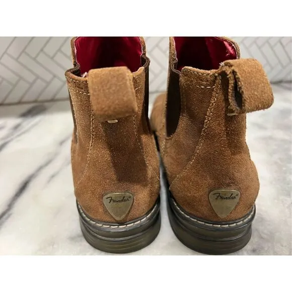 Fender branded Chelsea suede boots Men SZ 8