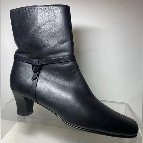 Ferragamo gancio ankie boots black leather women sz 38 made in italy