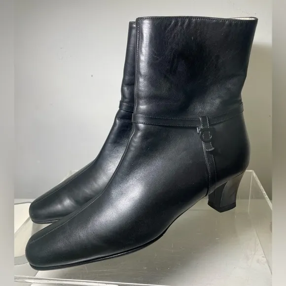 Ferragamo gancio ankie boots black leather women sz 38 made in italy