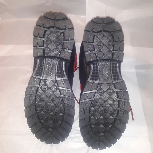 Fila Boots, Brand NEW Men size 8.5