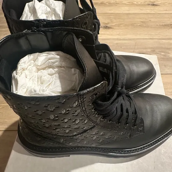FINAL PRICE $275! Jimmy Choo Cora Embossed Leather Combat Boots Women size 41/11
