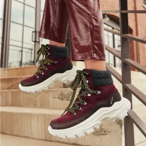 FINAL PRICE Sorel Kinetic Breakthru Conquest Sneaker Boot