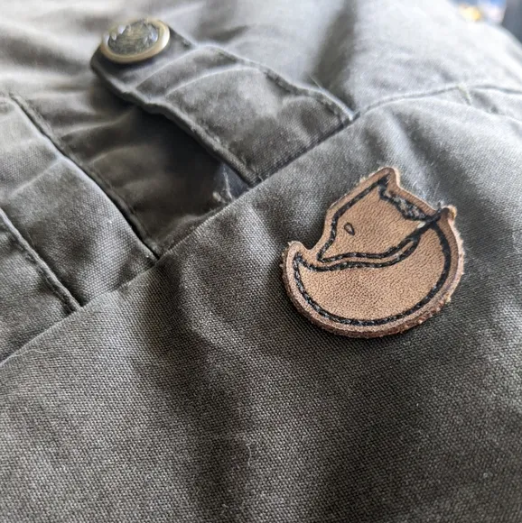Fjallraven - Sörmland Tapered Trousers F90651 | Size 33-34&quot; Long | Dark Olive