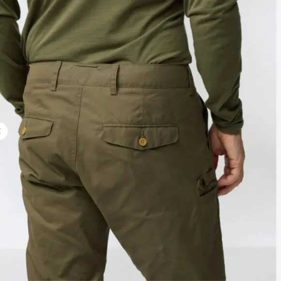 Fjallraven - Sörmland Tapered Trousers F90651 | Size 33-34&quot; Long | Dark Olive