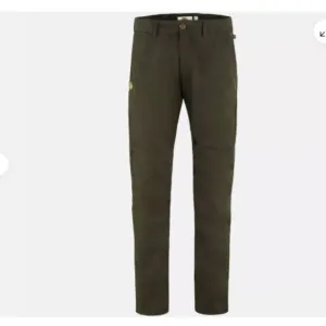 Fjallraven - Sörmland Tapered Trousers F90651 | Size 33-34&quot; Long | Dark Olive