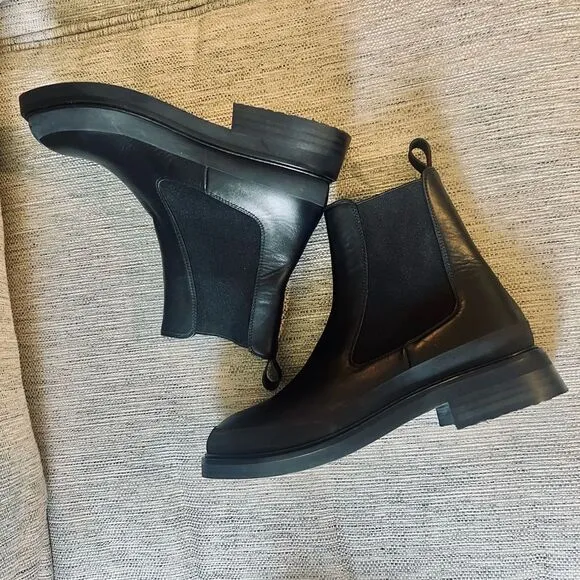 Frame Denim Women’s Le Holland Leather &amp; Rubber Chelsea Boot in Black Size 37