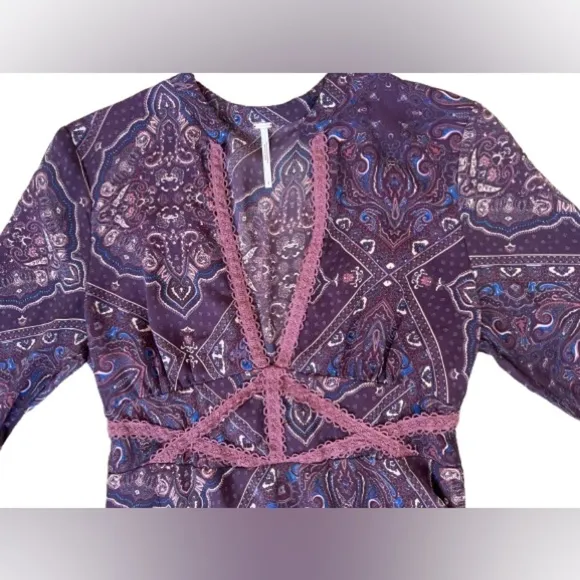 Free People Moonlight Bay Dress in Purple Paisley. Size 4