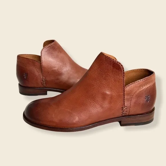 Frye Elyssa Cognac Leather Shootie/Ankle Booties