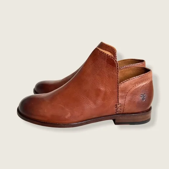 Frye Elyssa Cognac Leather Shootie/Ankle Booties