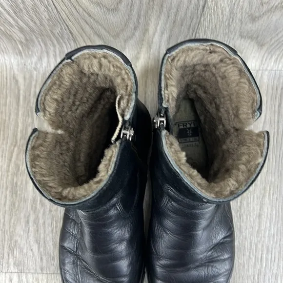 FRYE Gemma Short Shearling Boot Black leather zipper winter sneaker boot
