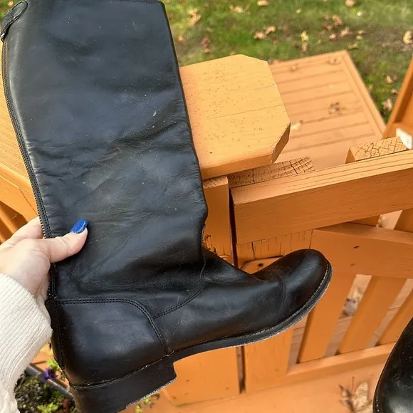 Frye Women Melissa Button Back Zipper Black Leather Riding Tall Boots size 8.5