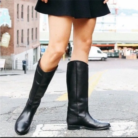 Frye Women Melissa Button Back Zipper Black Leather Riding Tall Boots size 8.5