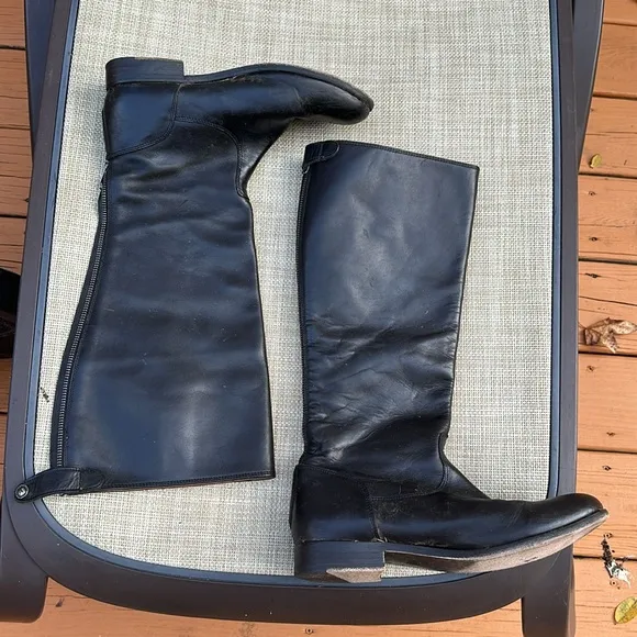Frye Women Melissa Button Back Zipper Black Leather Riding Tall Boots size 8.5