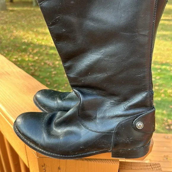 Frye Women Melissa Button Back Zipper Black Leather Riding Tall Boots size 8.5
