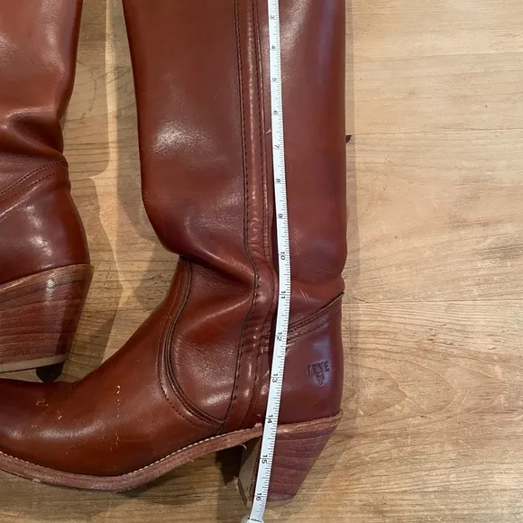 Frye Women’s VTG 70’s Campus Tall Shaft Riding Boots cognac brown leather 8