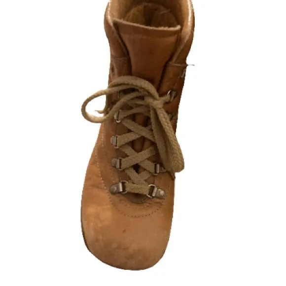 Garmont Men’s Vintage Leather Italian Hiking Boots size 8