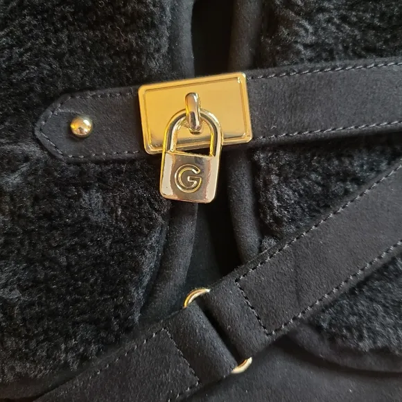 GBG by Guess Womens Size 11M Black Faux Fur Vegan Suede Winter Weather Boots NEW