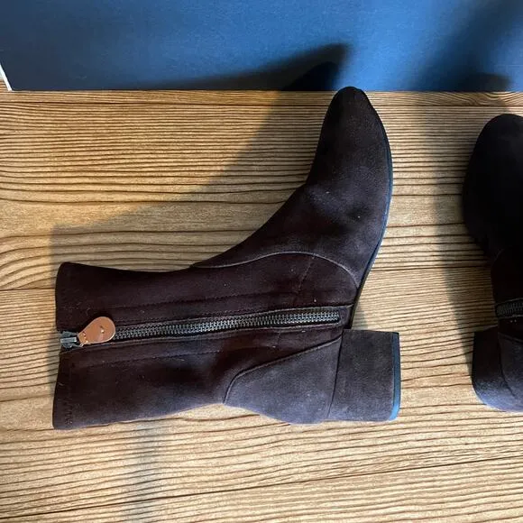 Gentle Souls Kenneth Cole Chocolate Suede Everly Low Heeled Sock Boots Women 7.5