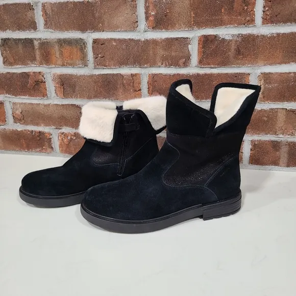 Geox Respira Italian Patent Faux Fur Girls Suede Boots EU 35 US 3.5