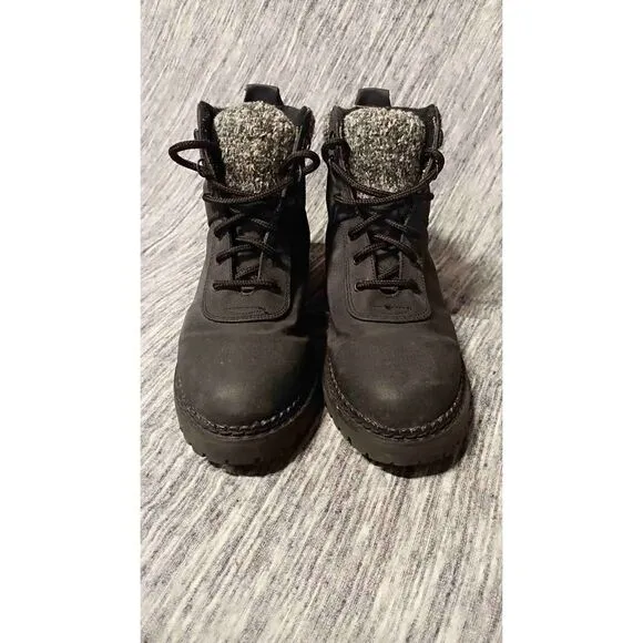 G.H. Bass Flurry boots for women.