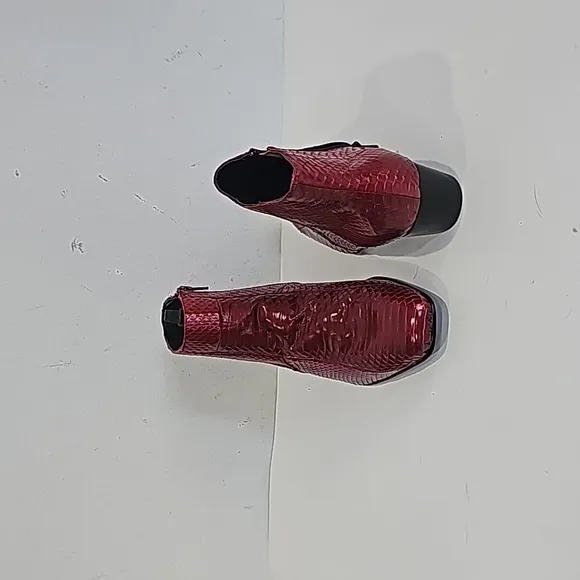 Giorgio Brutini &quot;Tuscon&quot; Red  Genuine Snakeskin Men Ankle Boots Size 9