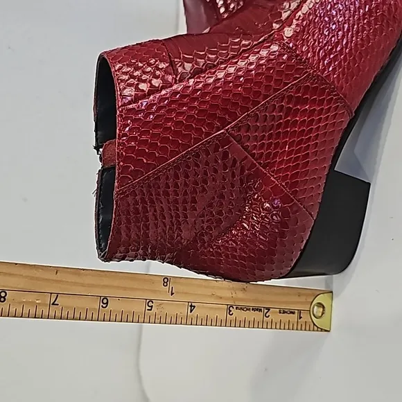 Giorgio Brutini &quot;Tuscon&quot; Red  Genuine Snakeskin Men Ankle Boots Size 9