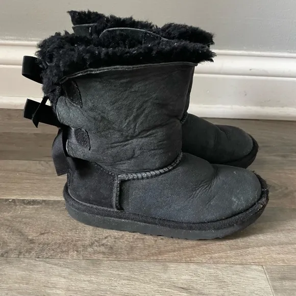 Girl’s Toddler Bailey Bow Black UGG Boots
