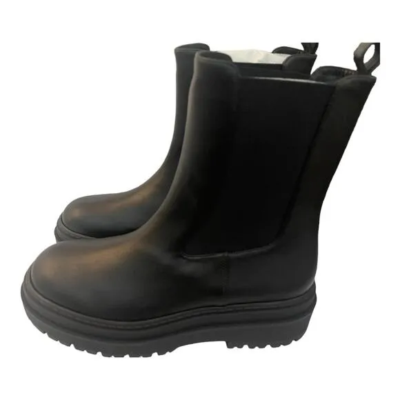 Good American Ankle Chelsea Boots Combat Lug Sole Pull On Leather Black Size 14