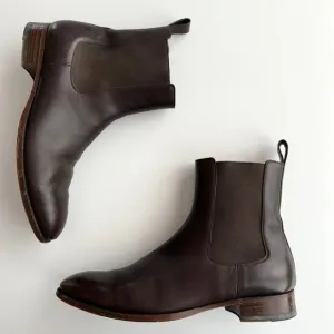 Gucci Chelsea Side Gore Snip Toe Dark Brown Leather Pull On Boots men 9