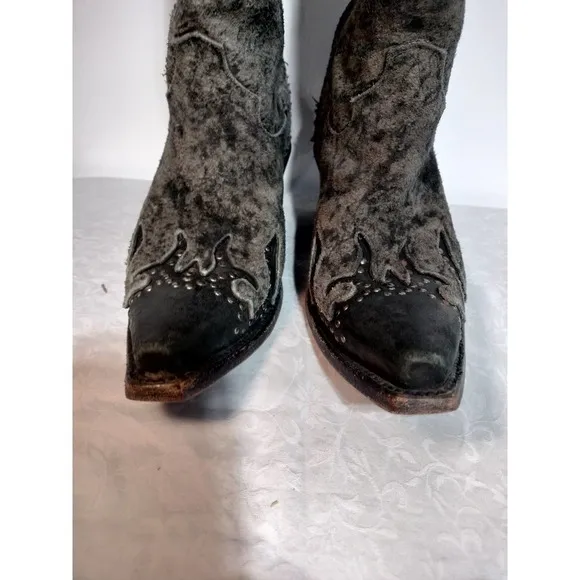 Harley-Davidson Jessa gray leather nickle studs cowboy riding boots woman 8B