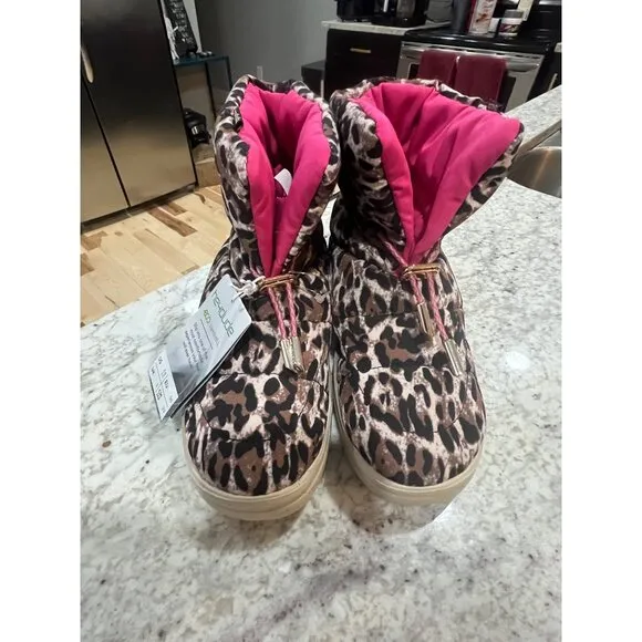 Hey‎ Dude Girl's Margot Youth  Boots NWT - Size 4Y/5Y