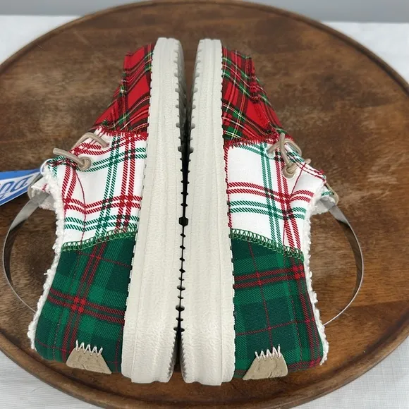 Hey Dude Shoes Kids Youth 4 Wally Tri Y Tartan Plaid Slip On Loafers Chistmas