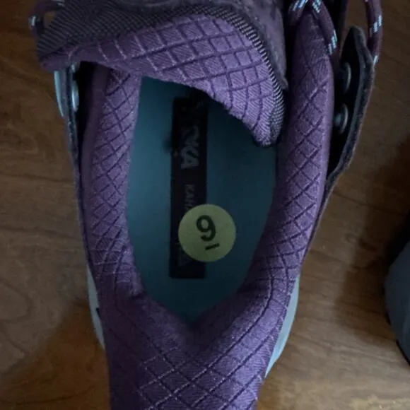 Hoka Shoes Womens 9 Grape Wine Kaha 2 Low GTX Waterproof Gortex Vibram Sole
