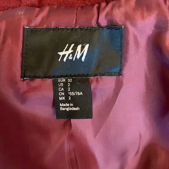 🌟HOST PICK⭐️ H&amp;M burgundy Peacoat.