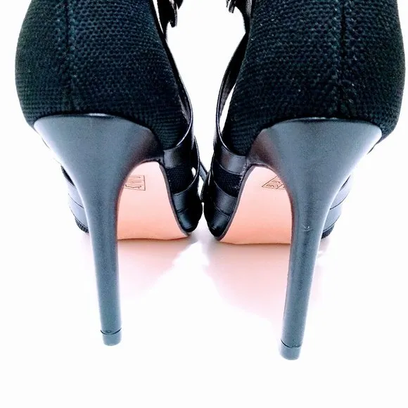HP🌟 CATHERINE MALANDRINO POINTED STILETTO STRAP BOOTS SIZE 7.5