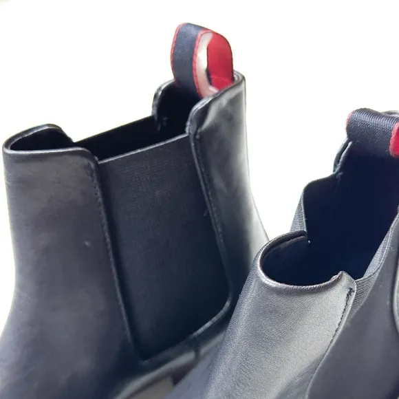 Hugo Black Leather Stacked Chelsea Boots for Men