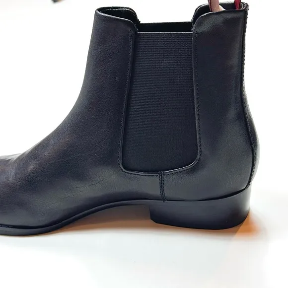 Hugo Black Leather Stacked Chelsea Boots for Men