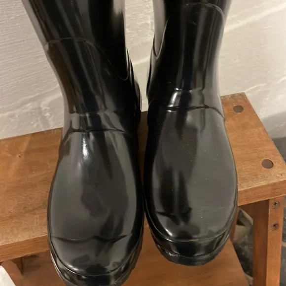 Hunter Black Original Gloss Tall Rain Boots Size 38 W7