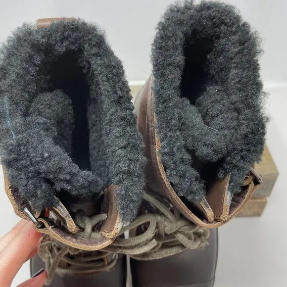 Hunter Lace Up Shearling Lined Duck Boots In Brown Size 9