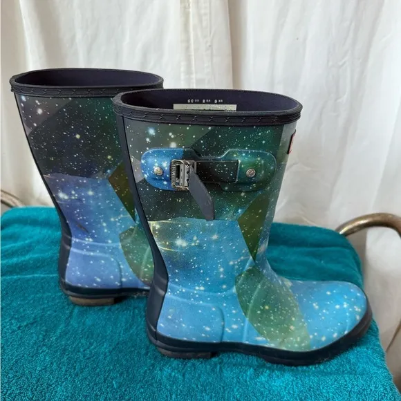 Hunter Women's Sz 8 Original Short Space Camo Galaxy Rain Boots Insulated