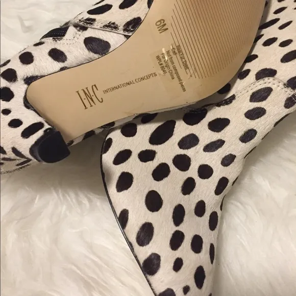 ✨INC✨Hannah Animal Print Ankle Boots