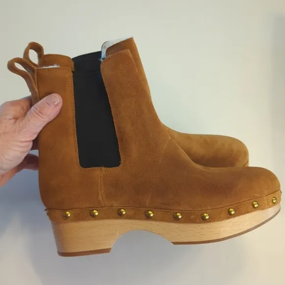 J Crew Faux Fur Lined Studded Wooden Clog Boots Size 8.5 Pecan Brown BD336 EUC