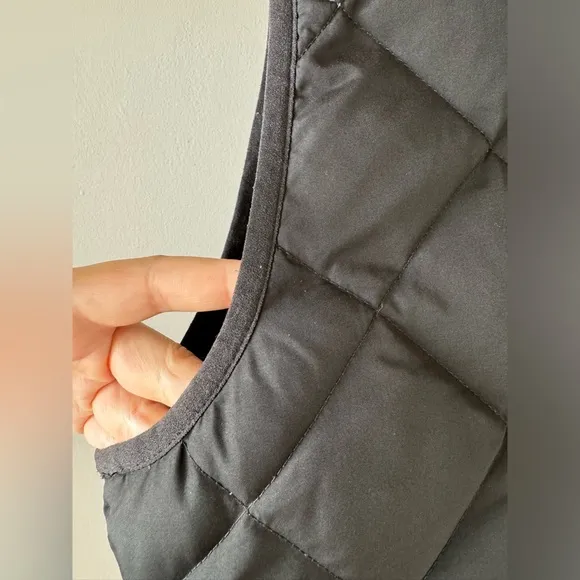 J Crew‎ Women’s Quilted Lightweight Puffer Vest Size Medium