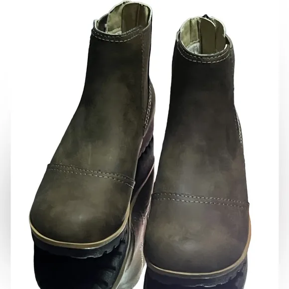 Jambu &amp; Co winter weather peacock boots