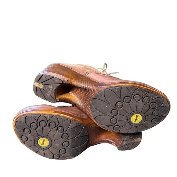 Jambu | Riviera Leather and Suede Clog Boot Size 8.5