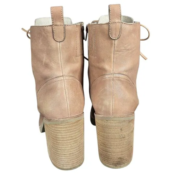 Jeffrey Campbell Dotti Boots Women 10 Beige Heeled Leather Lace Up Combat Anthro