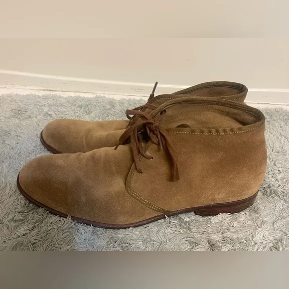 JOHN VARVATOS MEN'S SEAGHER LEATHER CHUKKA BOOTS IN BROWNSTONE Size 9.5